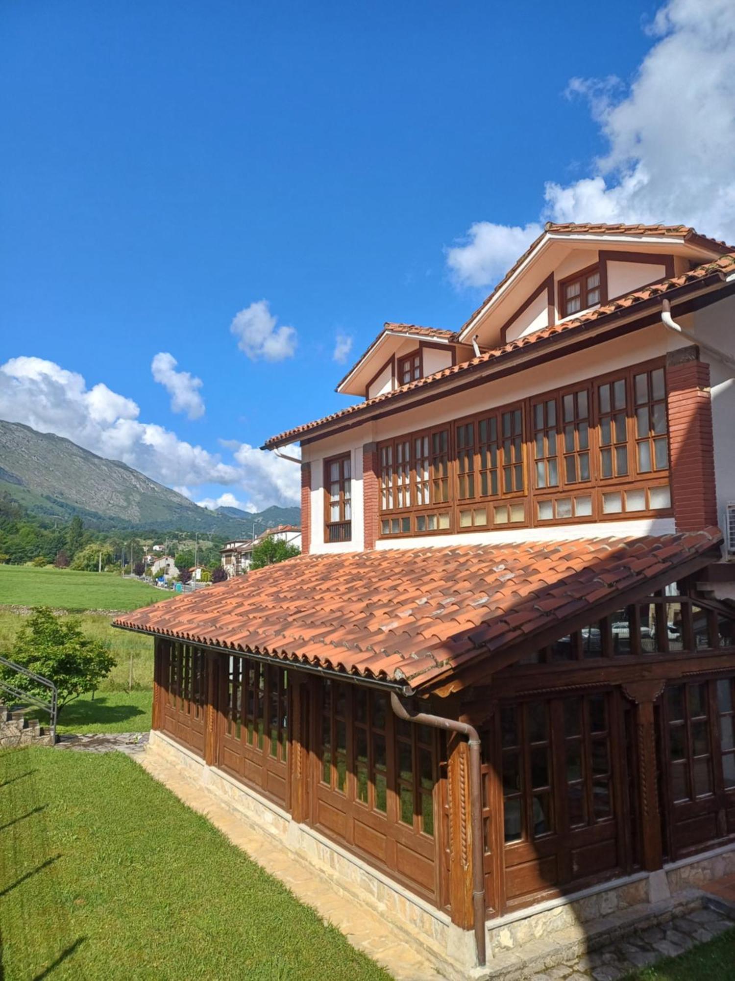 Villa Elena Panes Exterior foto